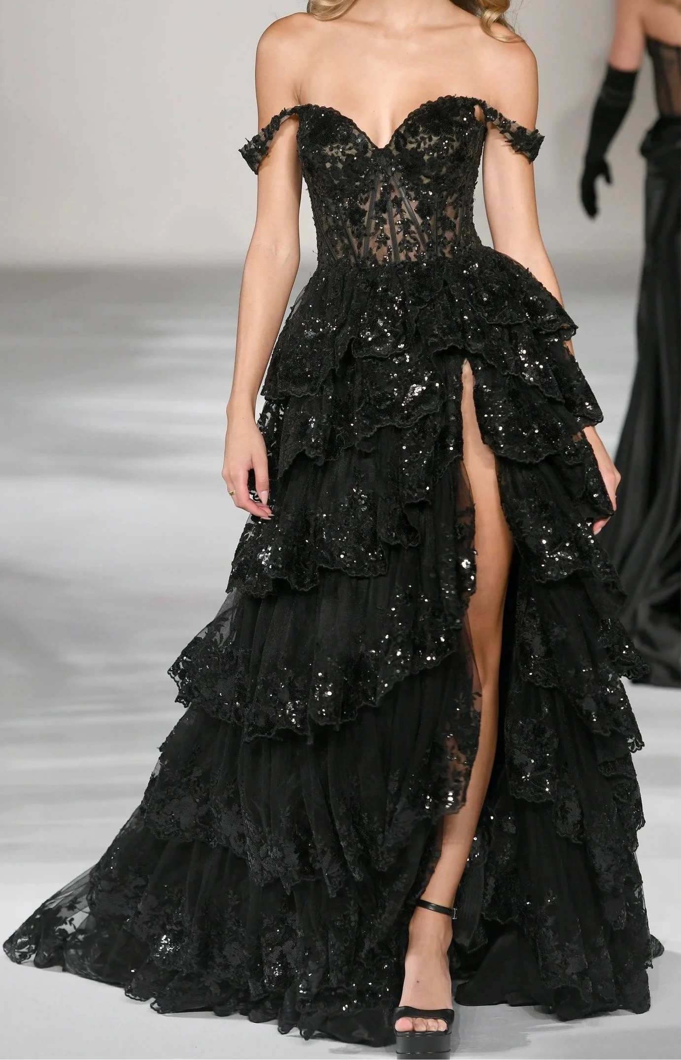 Cocktail dress 2025 rental near me