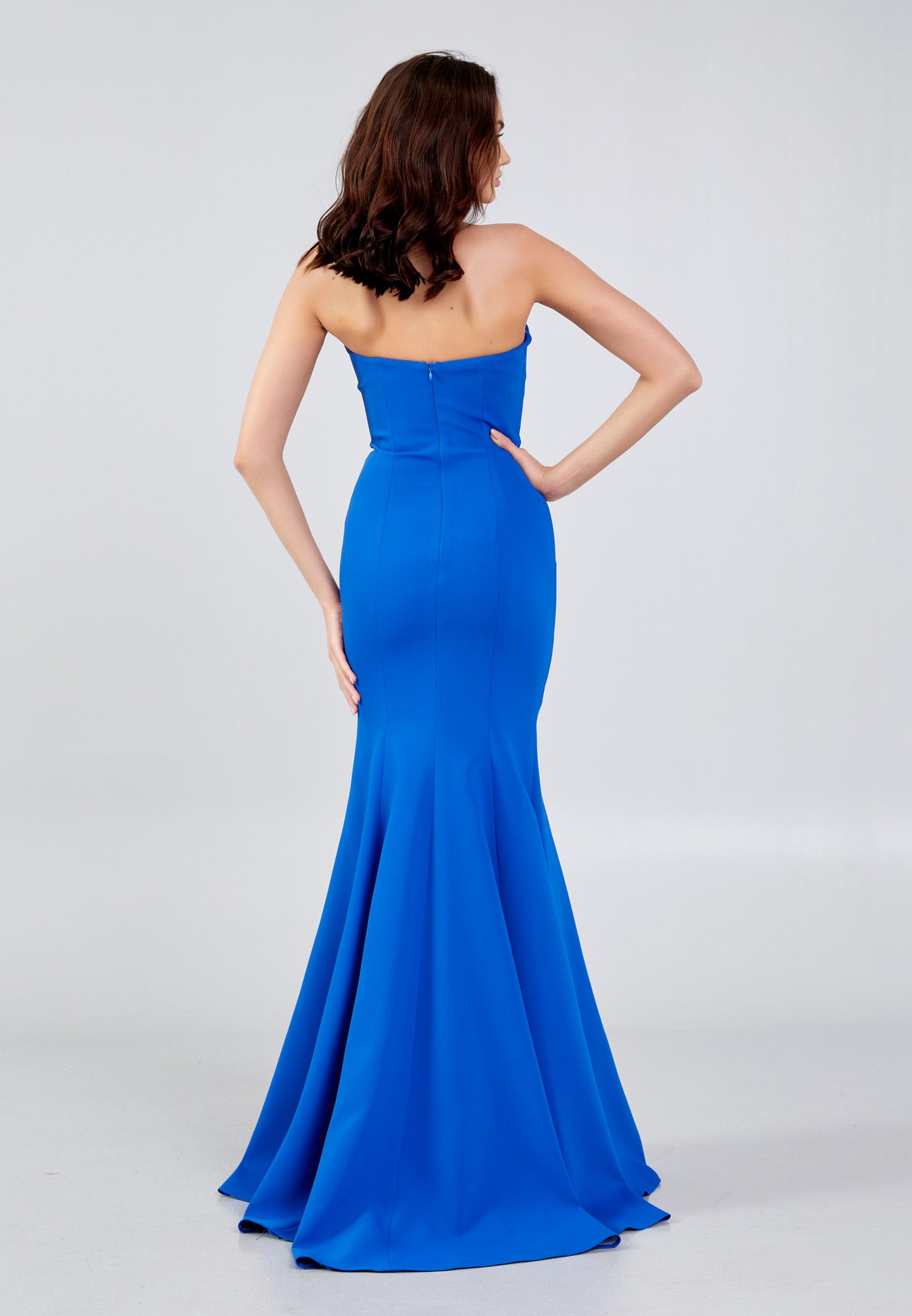 Dress rental for parties