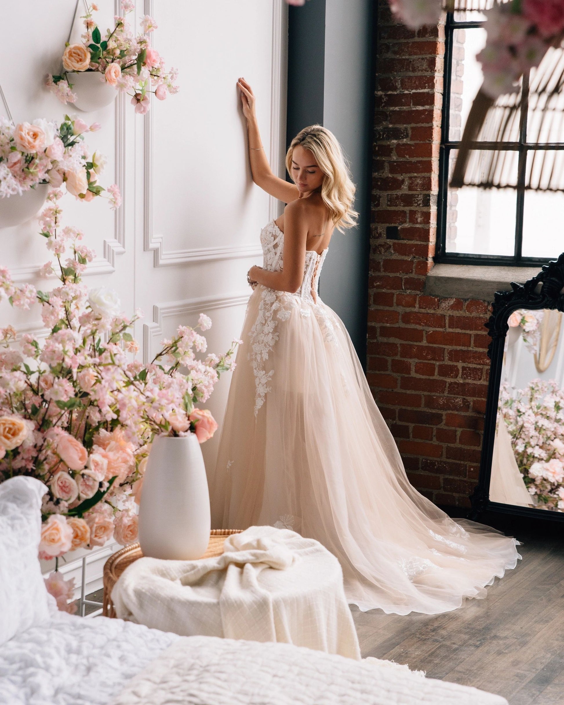 Affordable bridal gown rental 