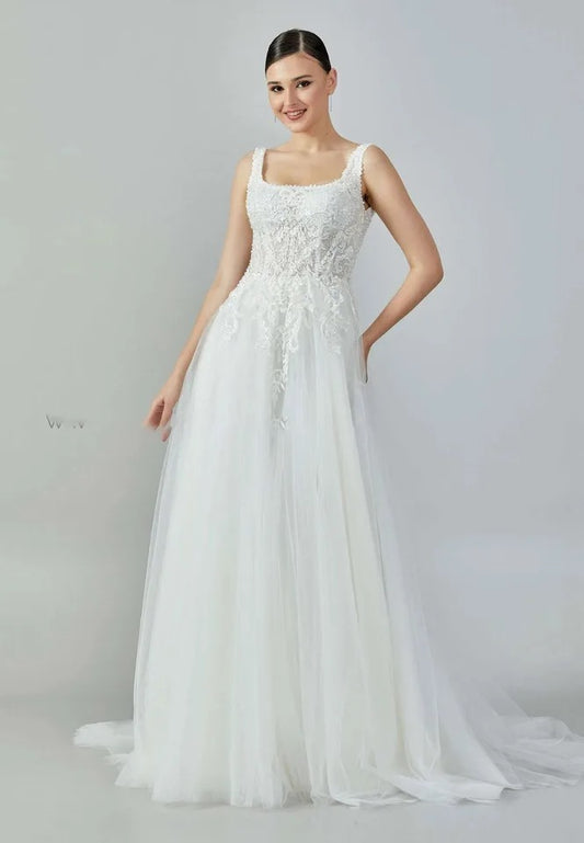 Custom wedding dress rental 