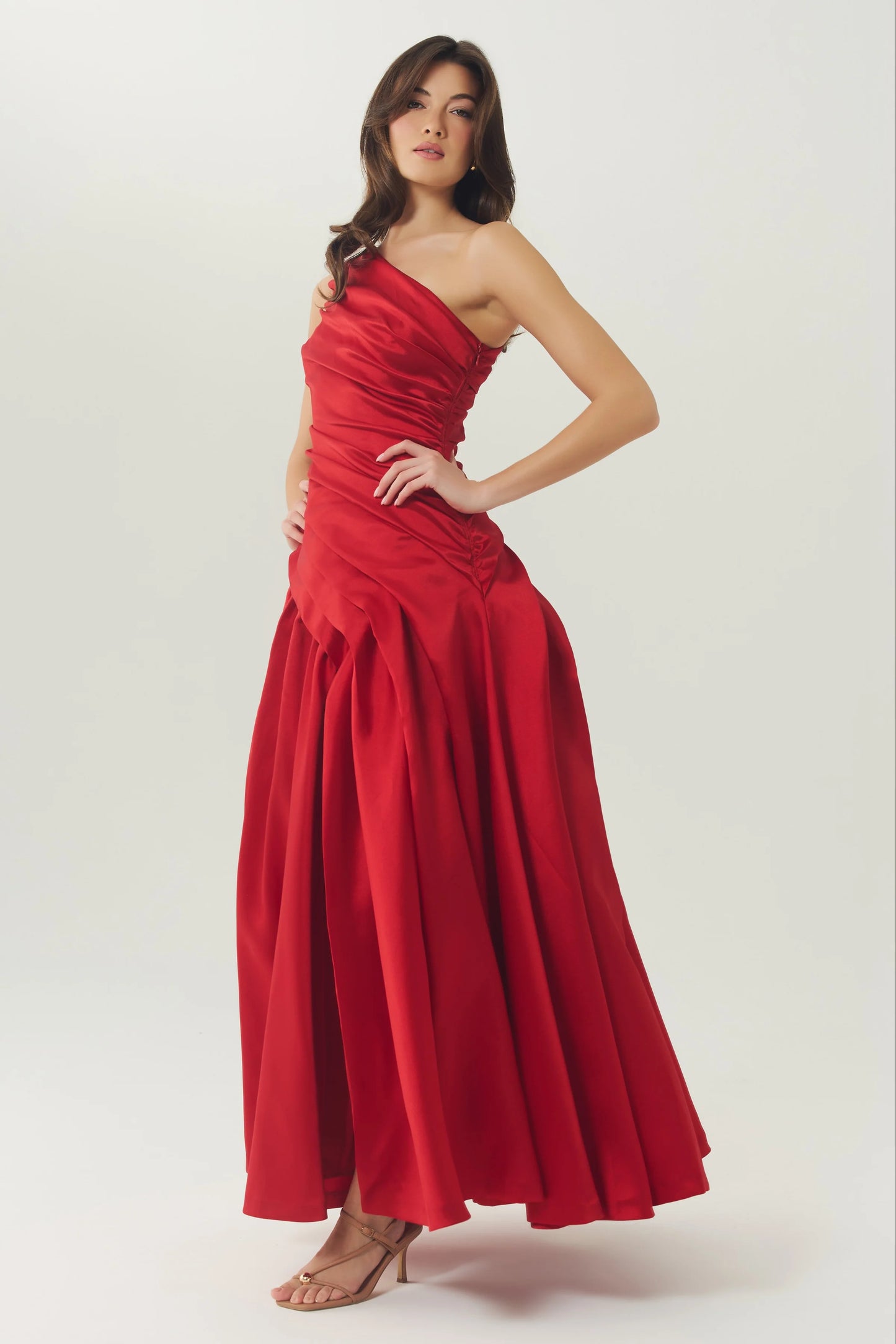 Hutch - Lisa Gown