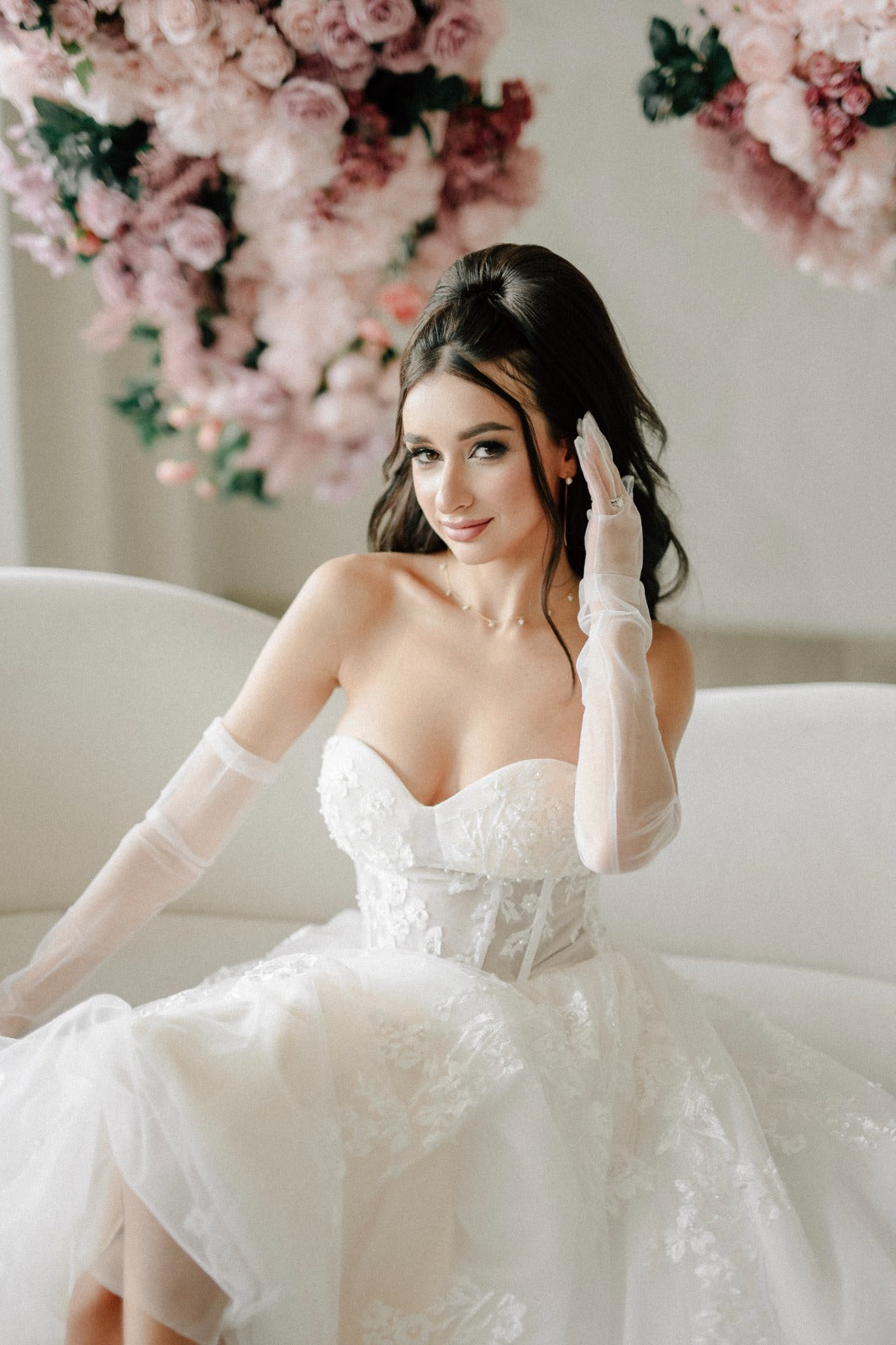 Rent a wedding gown in Canada 